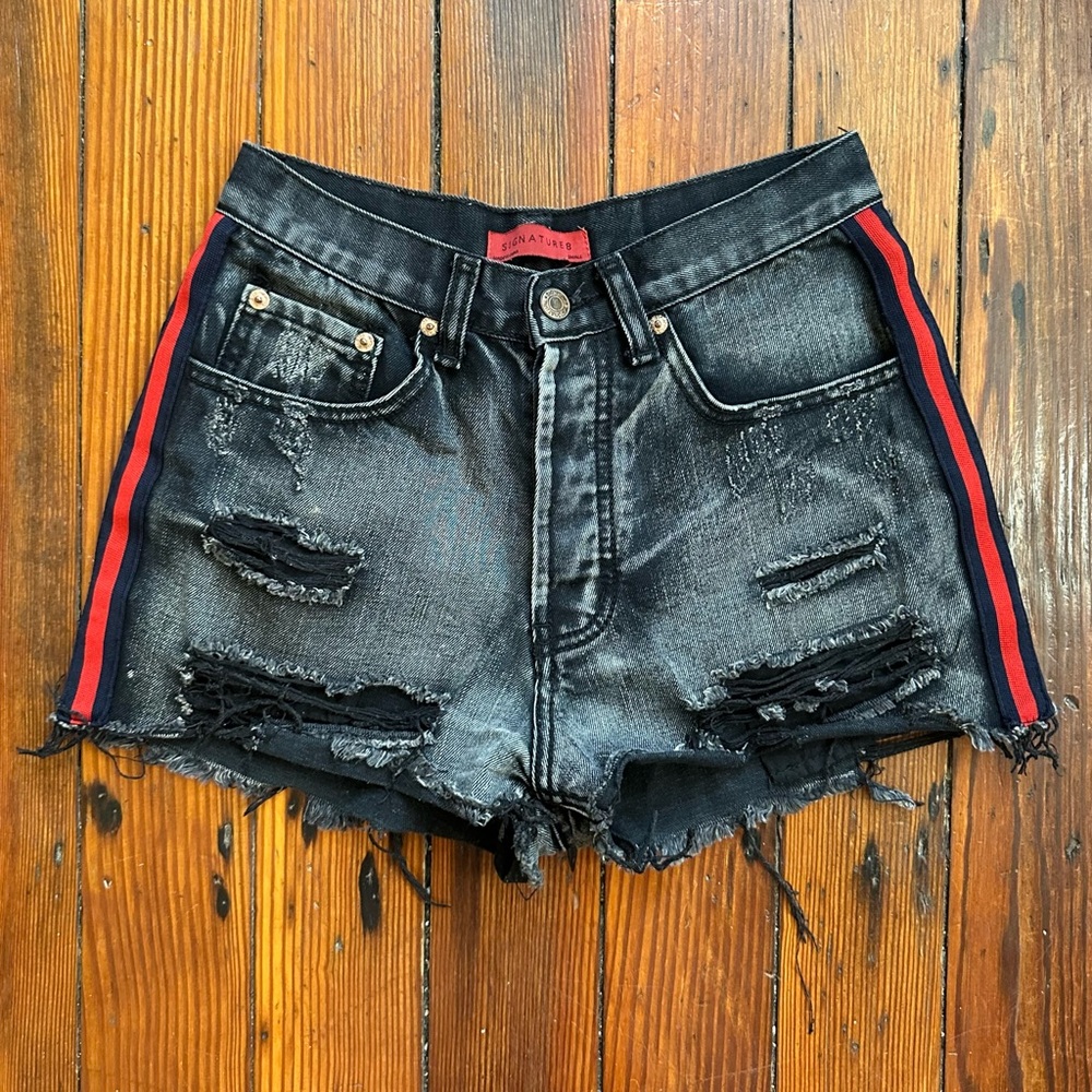 Signature8 distressed black w red side stripe jean shorts Small